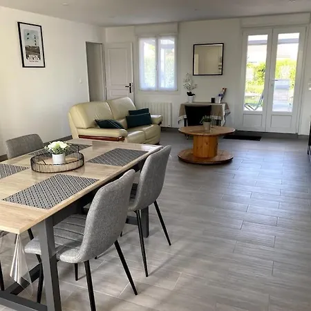 Hébergement de vacances A La Petite Maison Wailly-Beaucamp