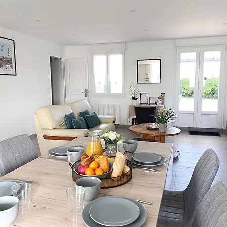 A La Petite Maison Wailly-Beaucamp